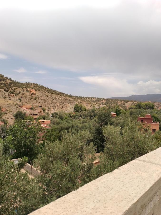 Riad Idar ウリガン エクステリア 写真