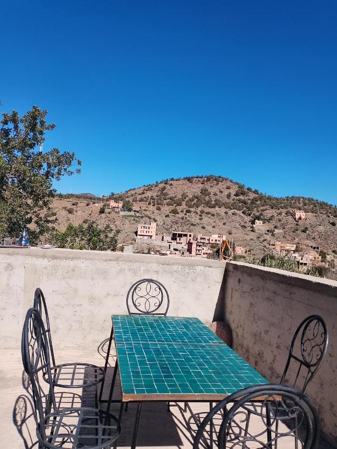 Riad Idar ウリガン エクステリア 写真